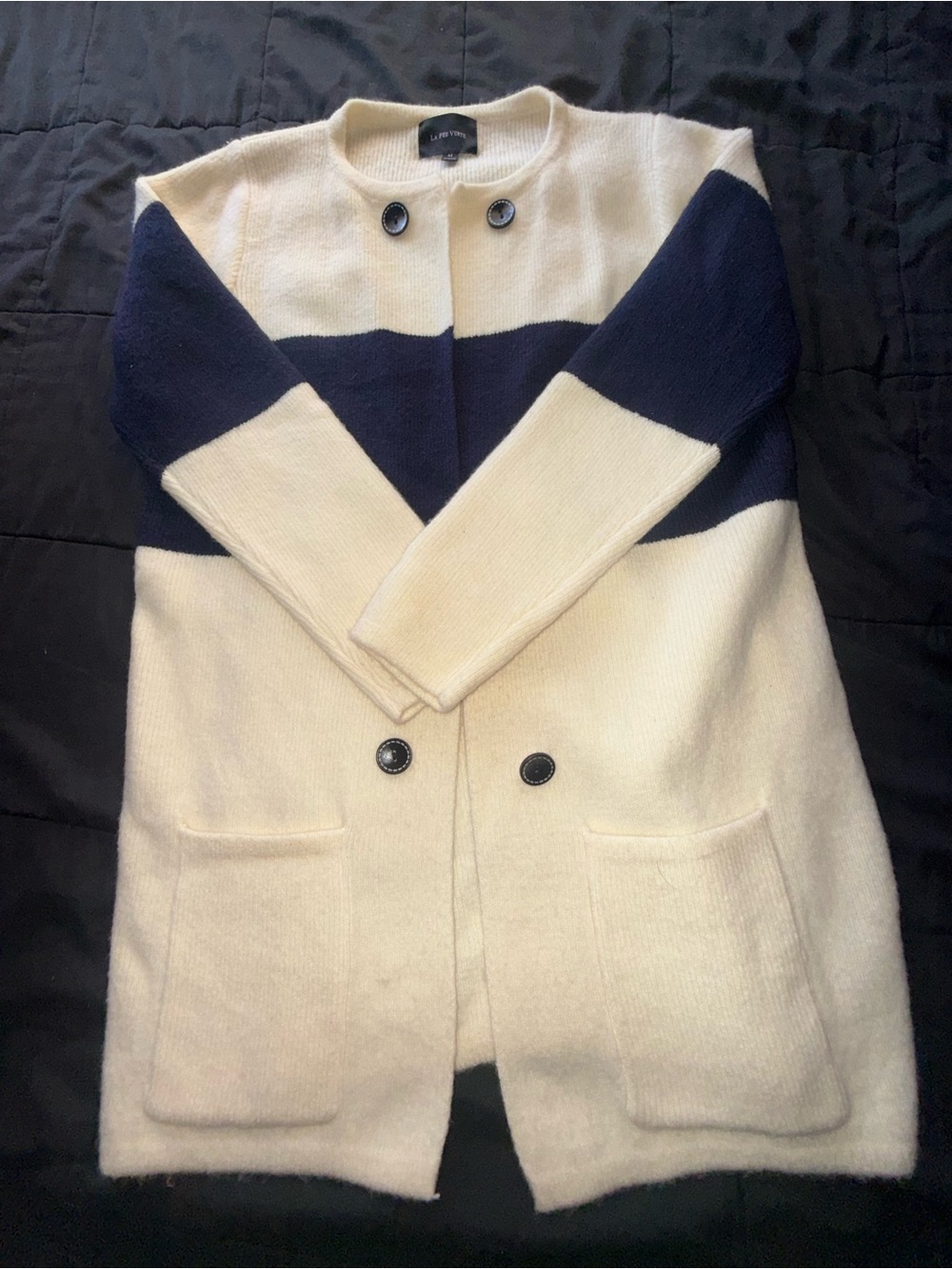La Fée Verte Cream Knit Cardigan with Contrast Buttons - Picture 3 of 5